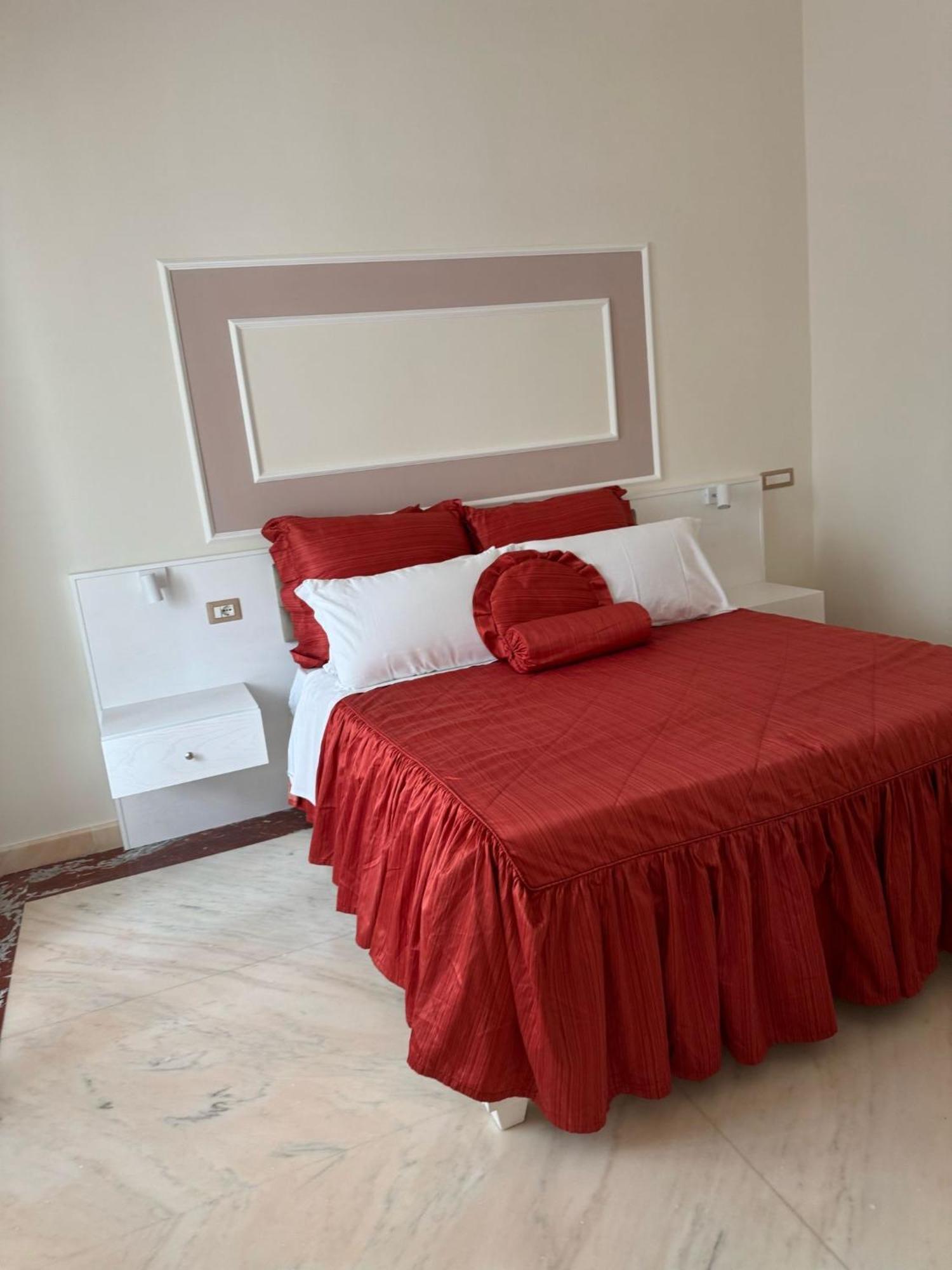 Bernini House Naples Hotel Kültér fotó